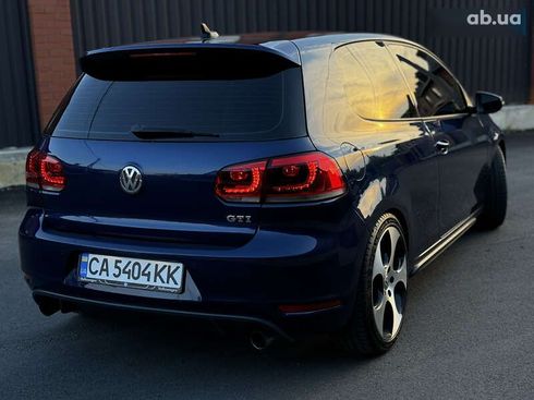 Volkswagen Golf GTI 2011 - фото 6