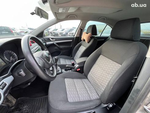 Skoda octavia a5 2010 бежевый - фото 17