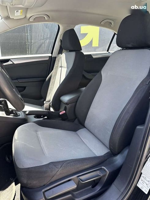 Volkswagen Jetta 2016 - фото 6