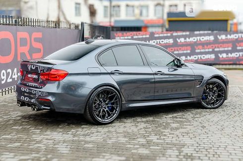 BMW M3 2018 - фото 6
