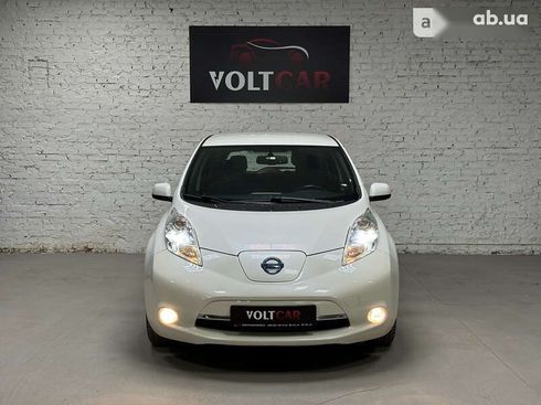 Nissan Leaf 2013 - фото 2