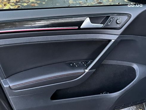 Volkswagen Golf GTI 2016 серый - фото 16