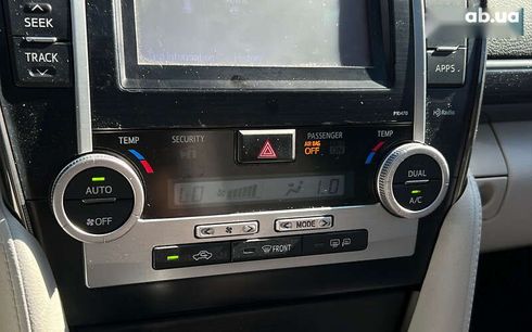 Toyota Camry 2013 - фото 21
