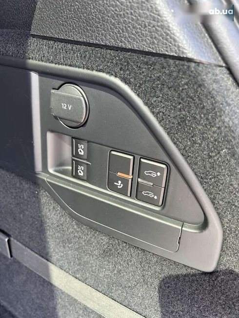 Volkswagen Touareg 2017 - фото 20