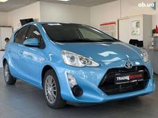 Продажа б/у Toyota Aqua 2015 года в Киеве - купить на Автобазаре