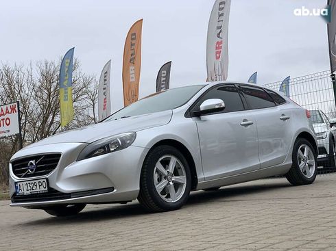 Volvo V40 2014 - фото 2