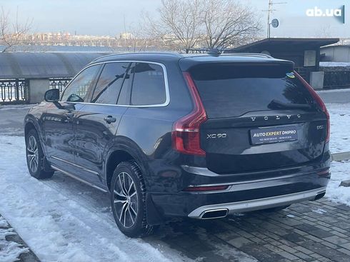 Volvo XC90 2021 - фото 25