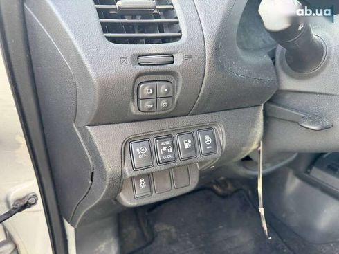 Nissan Leaf 2013 - фото 7