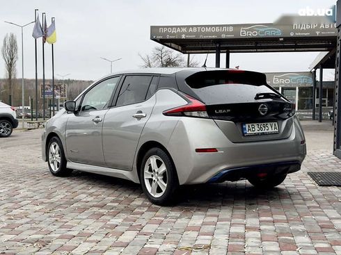 Nissan Leaf 2020 - фото 7