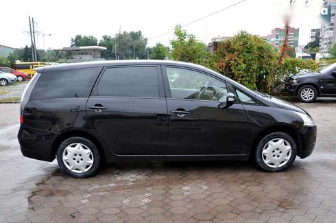 Mitsubishi Grandis 2008 - фото 7
