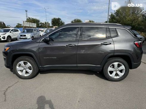 Jeep Compass 2021 - фото 9