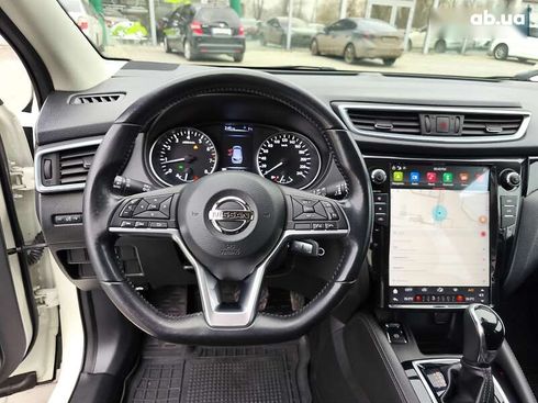 Nissan Qashqai 2018 - фото 16