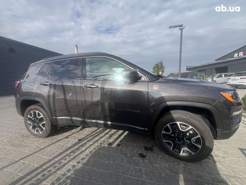 Jeep Compass 2020 серый - фото 2