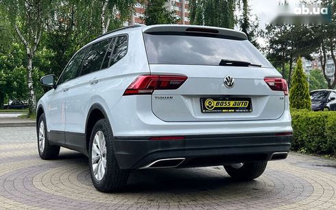 Volkswagen Tiguan 2017 - фото 5