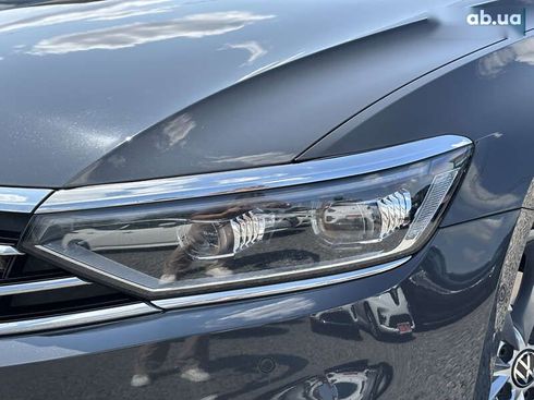 Volkswagen Passat 2021 - фото 12