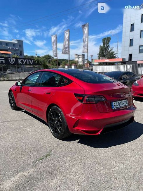 Tesla Model 3 2022 - фото 16