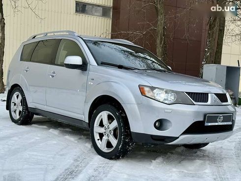 Mitsubishi Outlander XL 2007 - фото 8
