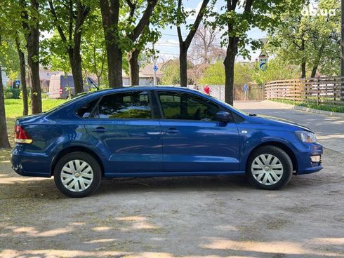 Volkswagen Polo 2018 синий - фото 6