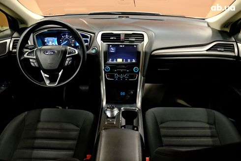 Ford Fusion 2020 серебристый - фото 6