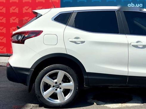 Nissan Qashqai 2021 - фото 12
