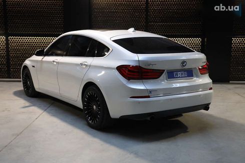 BMW 5 серия 2015 - фото 7