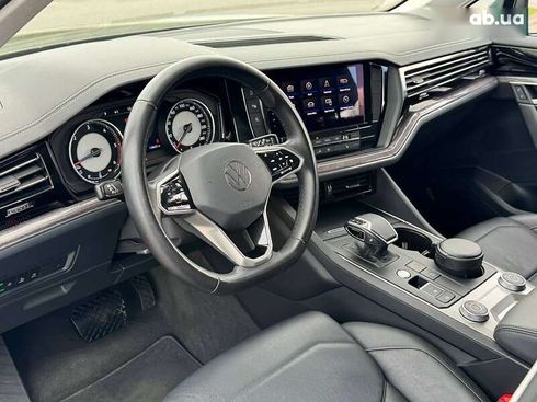 Volkswagen Touareg 2021 - фото 18