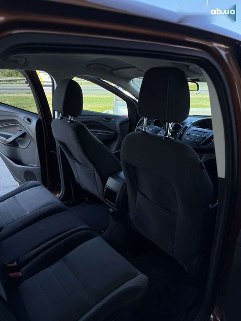 Ford Escape 2017 - фото 12