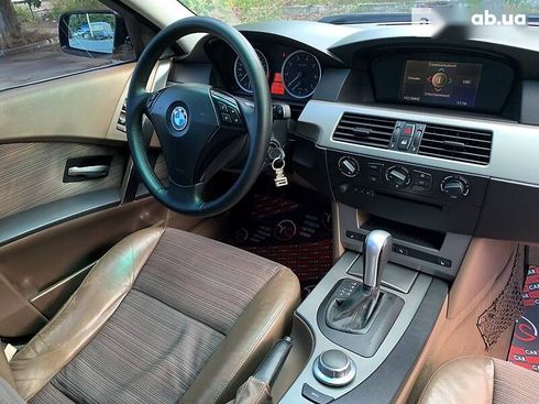 BMW 520 2004 - фото 17