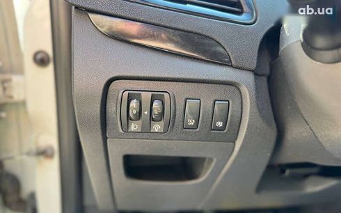 Renault Scenic 2014 - фото 8