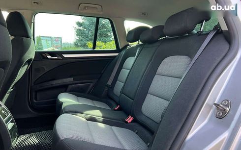 Skoda Superb 2013 - фото 12