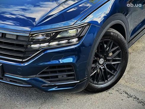 Volkswagen Touareg 2019 - фото 3