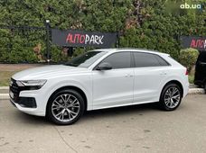 Продажа б/у Audi Q8 2020 года - купить на Автобазаре