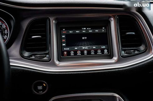 Dodge Challenger 2019 - фото 23