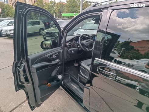 Mercedes-Benz V-Класс 2023 черный - фото 58