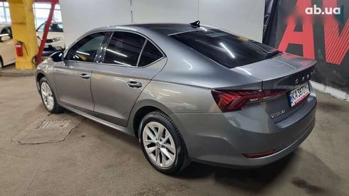 Skoda Octavia 2023 - фото 3