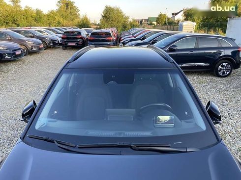 Hyundai Kona Electric 2022 - фото 20