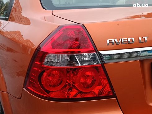 Chevrolet Aveo 2008 оранжевый - фото 9