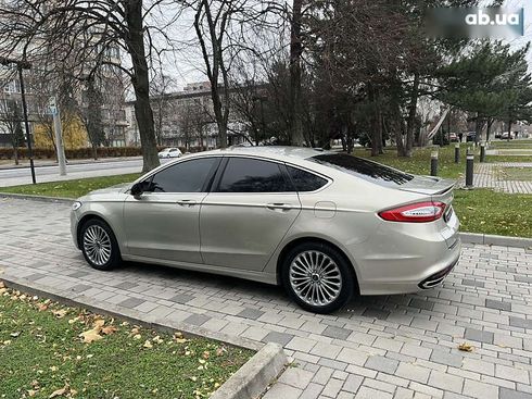 Ford Fusion 2016 - фото 10