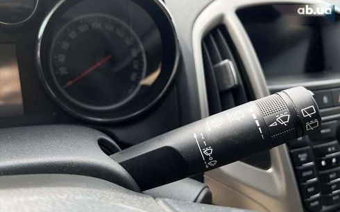 Opel Astra 2011 - фото 17