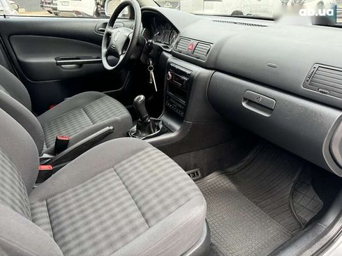 Skoda Octavia 2008 - фото 27