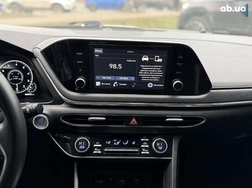 Hyundai Sonata 2019 - фото 19