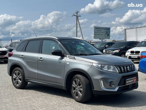 Suzuki Vitara 2019 серый - фото 21