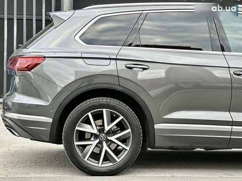 Volkswagen Touareg 2021 - фото 13