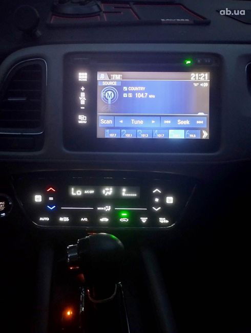 Honda HR-V 2017 синий - фото 8