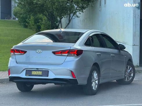 Hyundai Sonata 2017 - фото 11