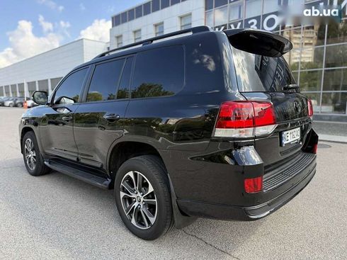 Toyota Land Cruiser 2020 - фото 9