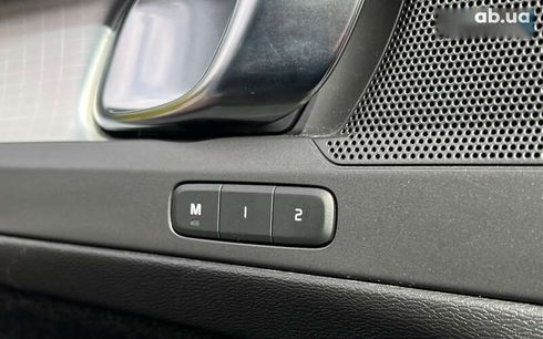 Volvo XC40 2022 - фото 17