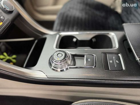 Ford Fusion 2016 - фото 24