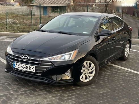 Hyundai Elantra 2018 - фото 3