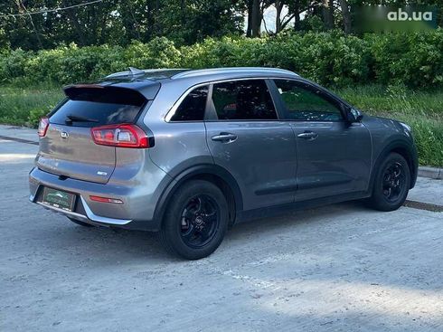 Kia Niro 2017 - фото 15